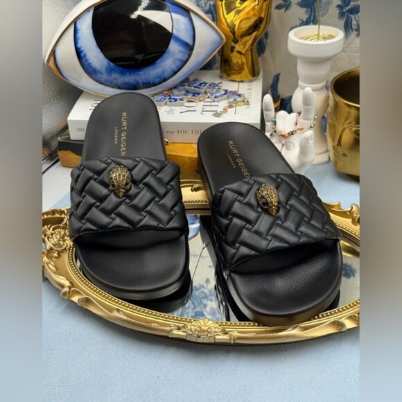 🆕 KURT GEIGER LONDON 🧿 NWOT Meena Eagle Slide, Quilted Black - Sz 38.5 US 8 - Picture 4 of 12